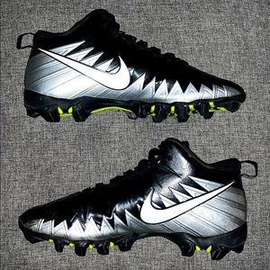 Nike Alpha Menace Shark Cleats